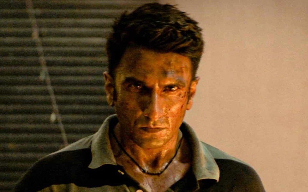 రణ్వీర్ సింగ్ 'ధురాందర్: ది రివెంజ్' మే నెలలో జియోహాట్స్టార్లో OTT విడుదల ఖరారైంది.