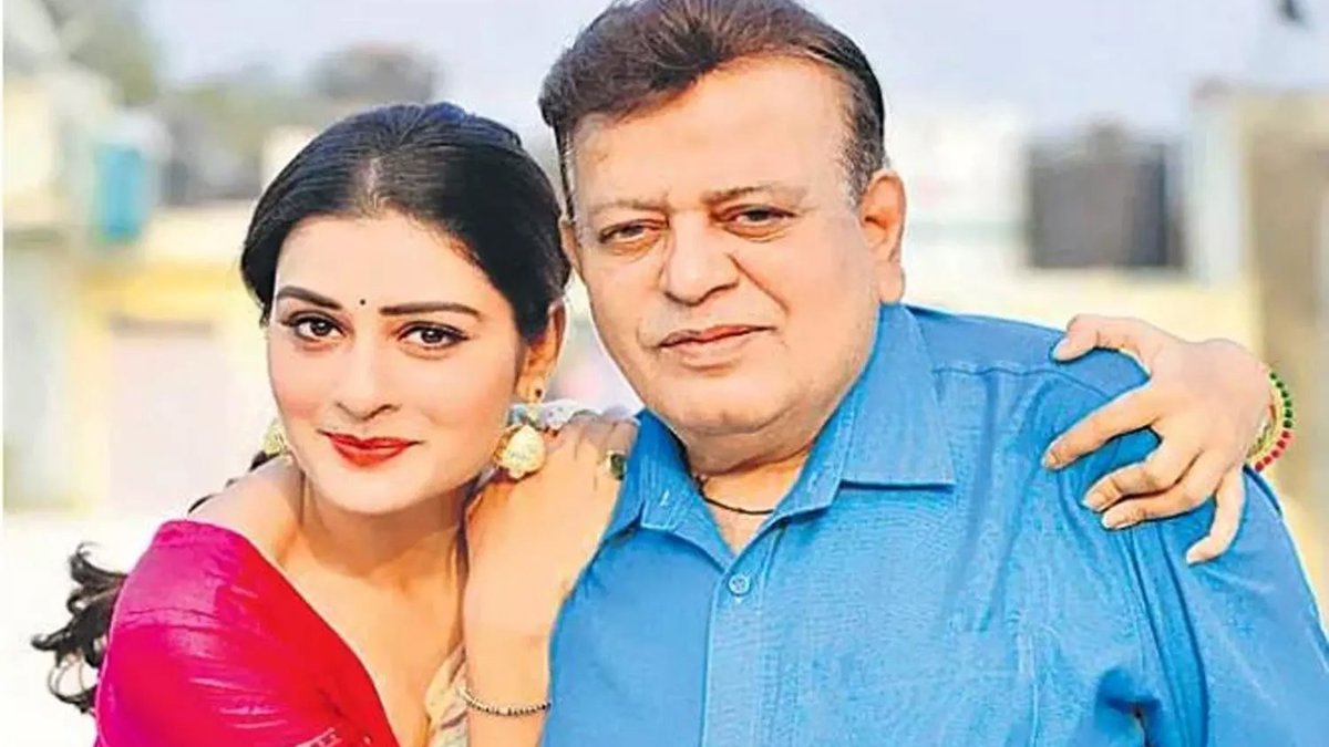 Payal Rajput Overcome With Emotion at First Time 01-01-01 Trailer Launch