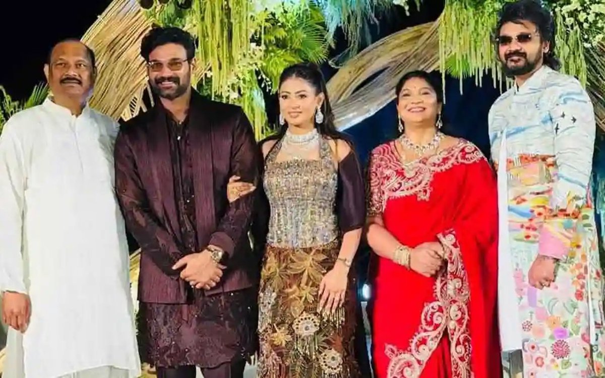 కావ్య రెడ్డితో బెల్లంకొండ శ్రీనివాస్ నిశ్చితార్థం; ఏప్రిల్ 29న వివాహం