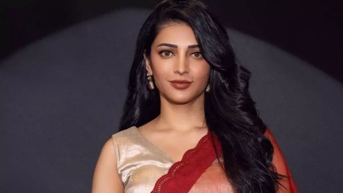 పెద్ది స్పెషల్ సాంగ్ షూట్తో సందడి చేస్తున్న రామ్ చరణ్, శృతి హాసన్