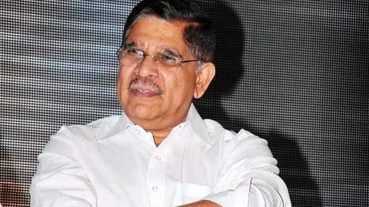 అల్లు అరవింద్ చర్చల కారణంగా బాషా బ్లాక్ బస్టర్ మిస్ చేసుకున్న చిరంజీవి
