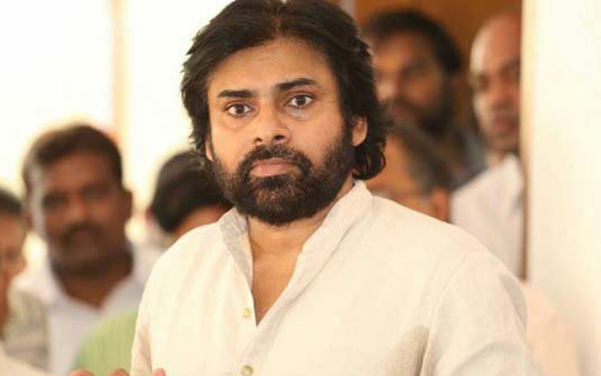 ఉస్తాద్ భగత్ సింగ్ ఎదురుదెబ్బ తర్వాత పవన్ కళ్యాణ్ జాగ్రత్తగా అడుగులు