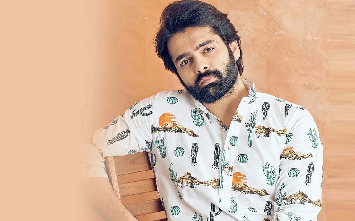 కంబ్యాక్ స్క్రిప్ట్ను సిద్ధం చేసిన రామ్ పోతినేని, విజనరీ డైరెక్టర్ కోసం వేట