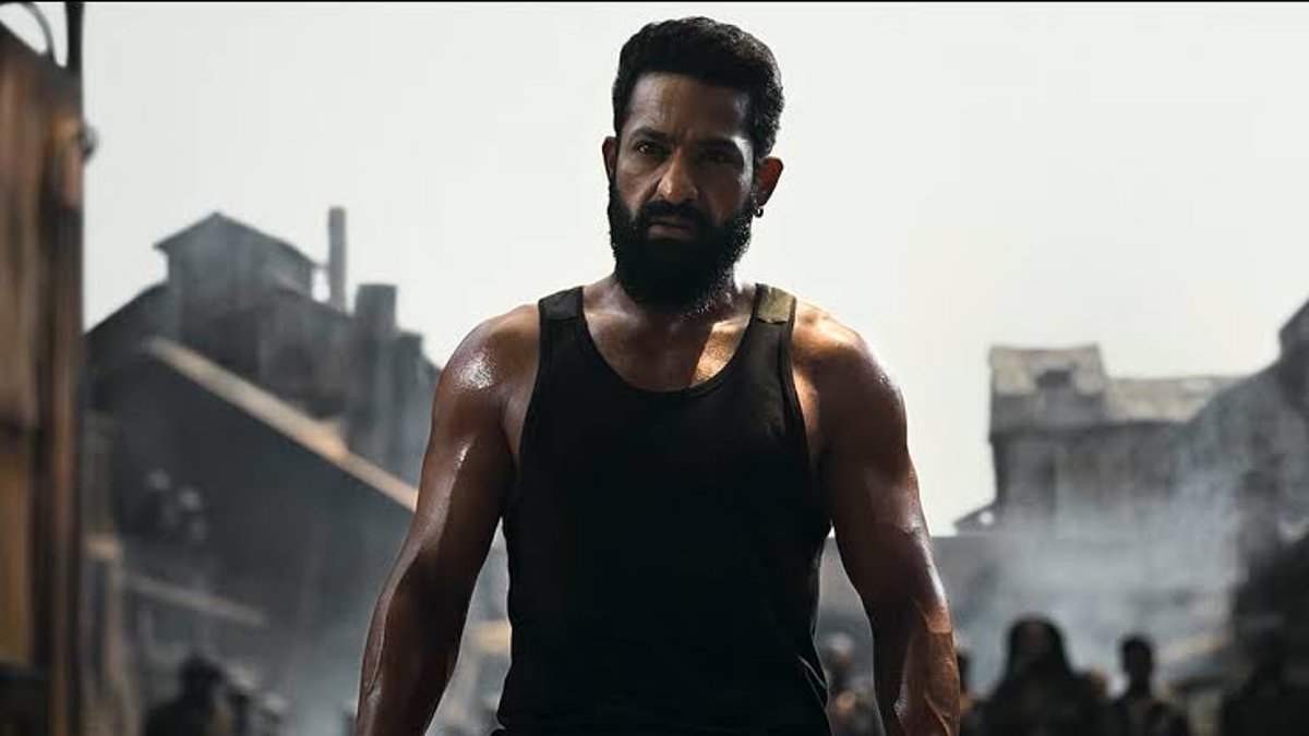 డ్రాగన్ చిత్రంలో ఎన్టీఆర్ ఇంటెన్స్ విలన్ అవతార్ చూసి ఫ్యాన్స్ ఫిదా, ప్రశాంత్ నీల్ కీలక వ్యాఖ్యలు