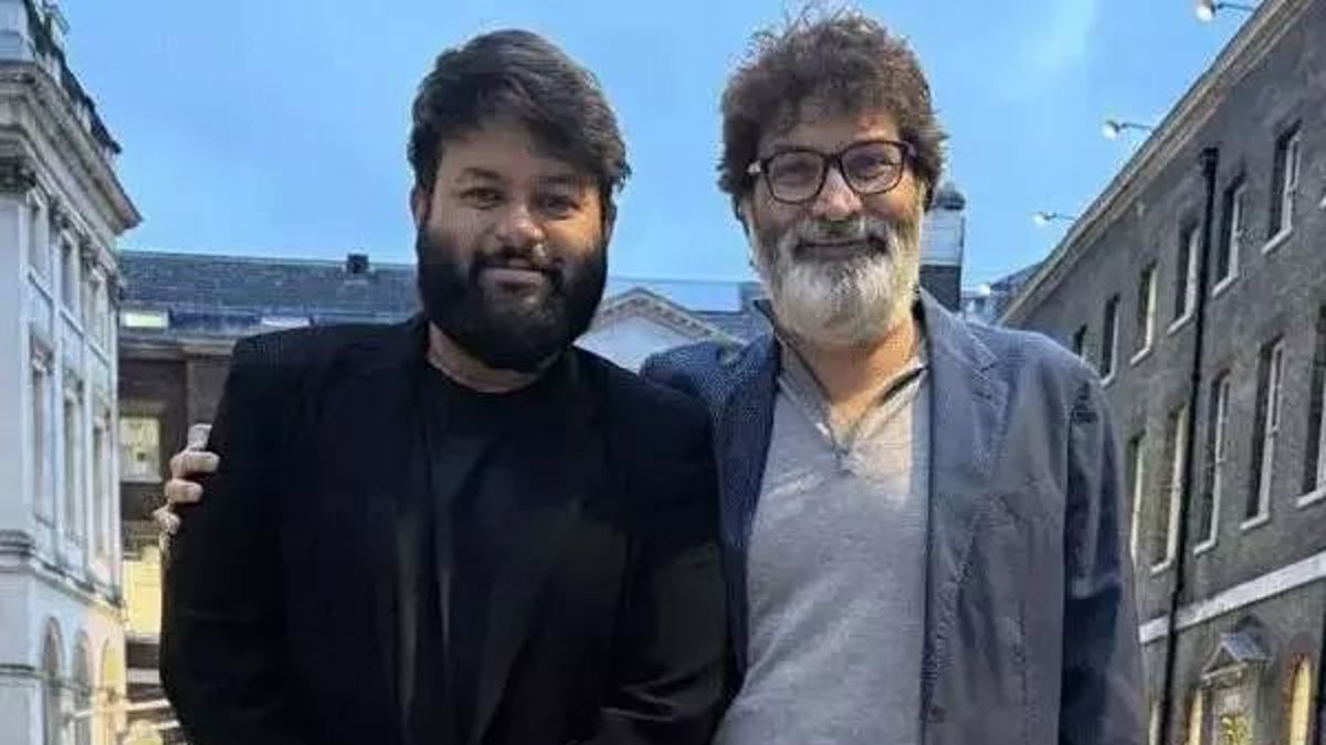 వెంకటేష్-త్రివిక్రమ్ 'ఆదర్శ కుటుంబం'లోకి ఎస్ఎస్ తమన్.. అనూహ్యంగా మారిన మ్యూజిక్ డైరెక్టర్
