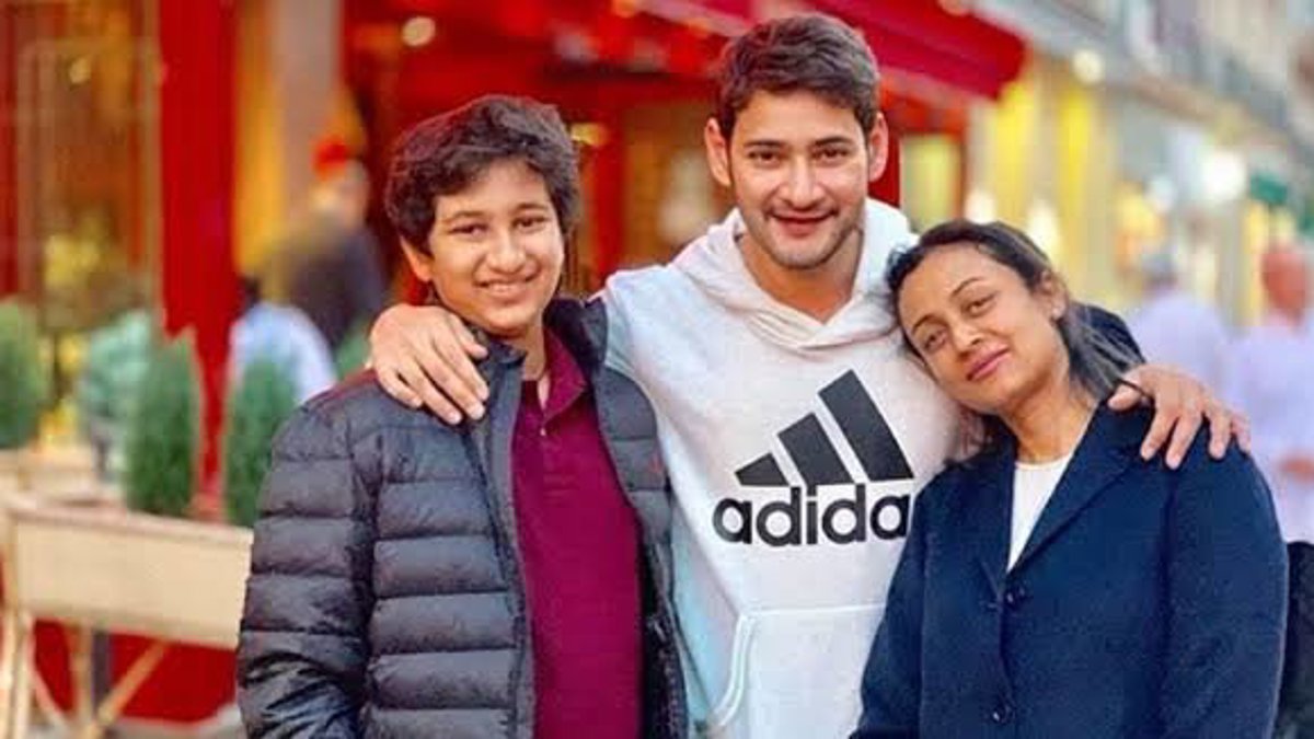 Mahesh Babu Enjoys Family Vacation in France Amid Varanasi Shoot