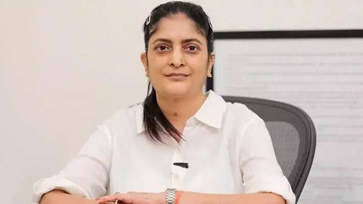 పరాశక్తి వివాదం: ₹8.39 కోట్ల బకాయిల కోసం సుధా కొంగర కోర్టుకు, రంగంలోకి దిగిన హైకోర్టు