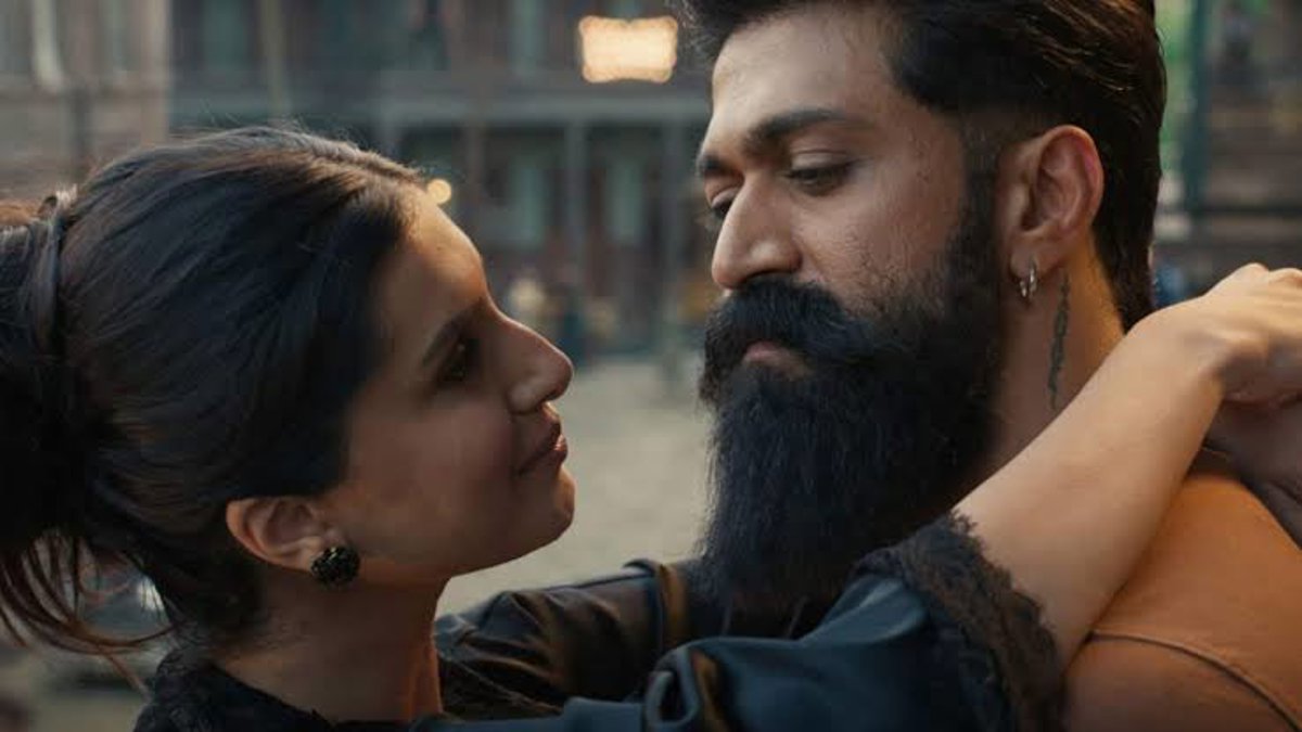 Yash & Tara Sutaria Set to Ignite Screens in Toxic’s Next Music Sizzler