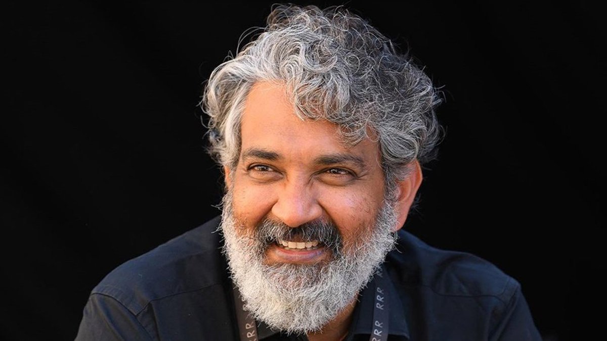 SS Rajamouli Returns From France, Varanasi War Sequence to Feature 3,500 Artistes