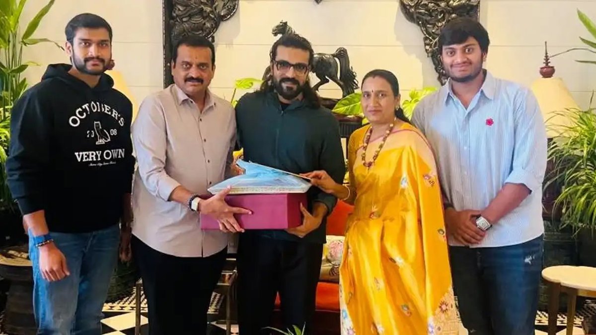 తన కుమార్తె జనని వివాహానికి బండ్ల గణేష్ నుండి రామ్ చరణ్కు ప్రత్యేక ఆహ్వానం