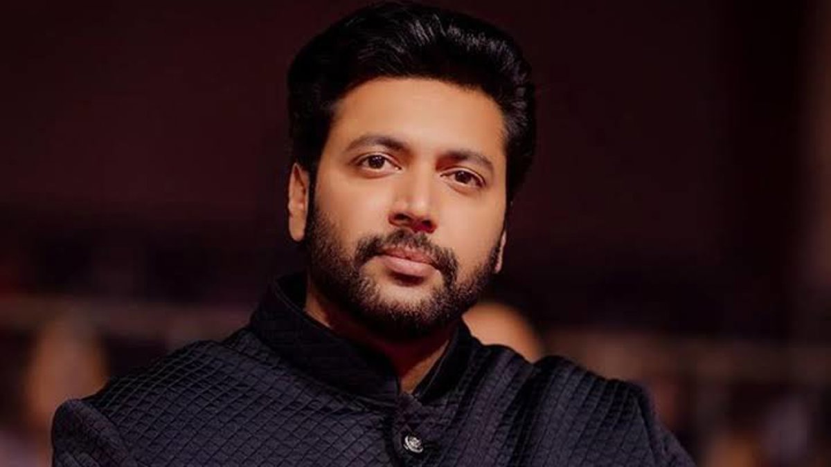 వడ్డీ కాసుల వాడా తెలుగు సినిమాలో శ్రీవేంకటేశ్వర స్వామిగా జయం రవి