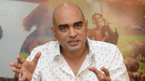 తన సొంత బ్యానర్‌లో యువ నటీనటులతో కొత్త సినిమాను ప్రారంభించిన క్రిష్ జాగర్లమూడి