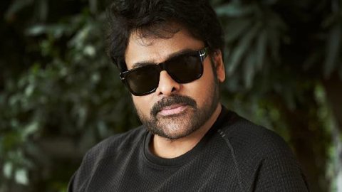 రామ్ చరణ్ 'పెద్ది' బ్లాక్ బస్టర్ పెర్ఫార్మెన్స్ పై చిరంజీవి ప్రశంసల వర్షం