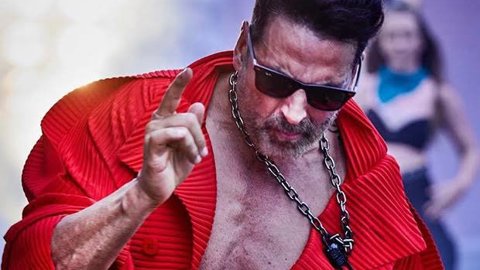 Akshay Kumar Bets Big on Welcome to the Jungle with Unique Profit Model