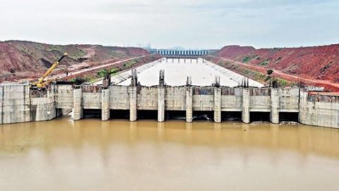 ఆగస్టు 31న వెలిగొండ ప్రాజెక్టు ప్రారంభోత్సవం; తిరిగి మొదలైన కృష్ణా జలాల వివాదం