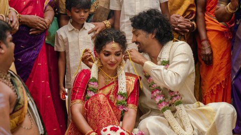 నెట్ఫ్లిక్స్లో 'ప్యార్ ప్రేమ కళ్యాణం'తో మెరిసిన ఎలాన్ మరియు సాన్వే మేఘన