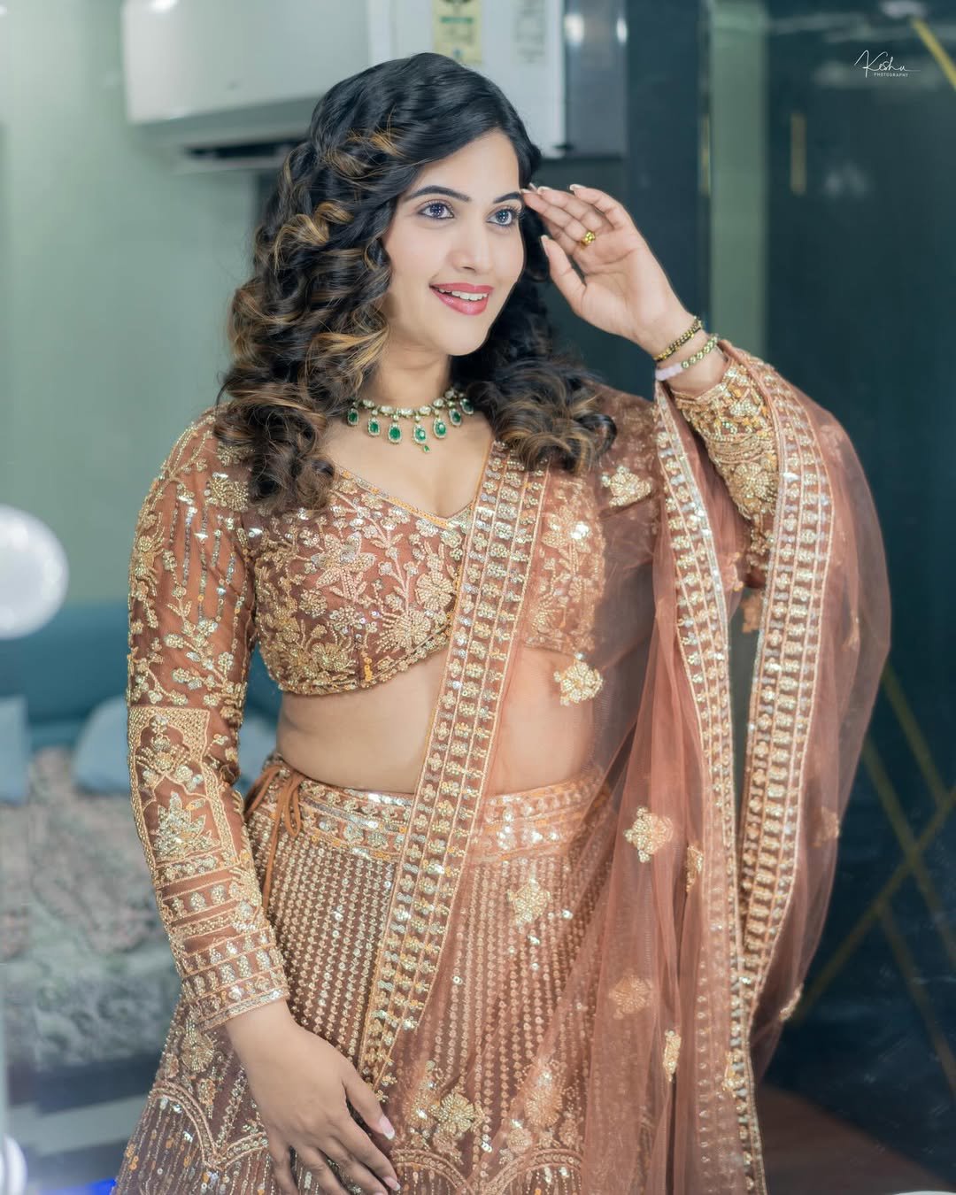 స్రవంతి చొక్కారపు ✨ టైమ్‌లెస్ ఎలిగాన్స్ - 3