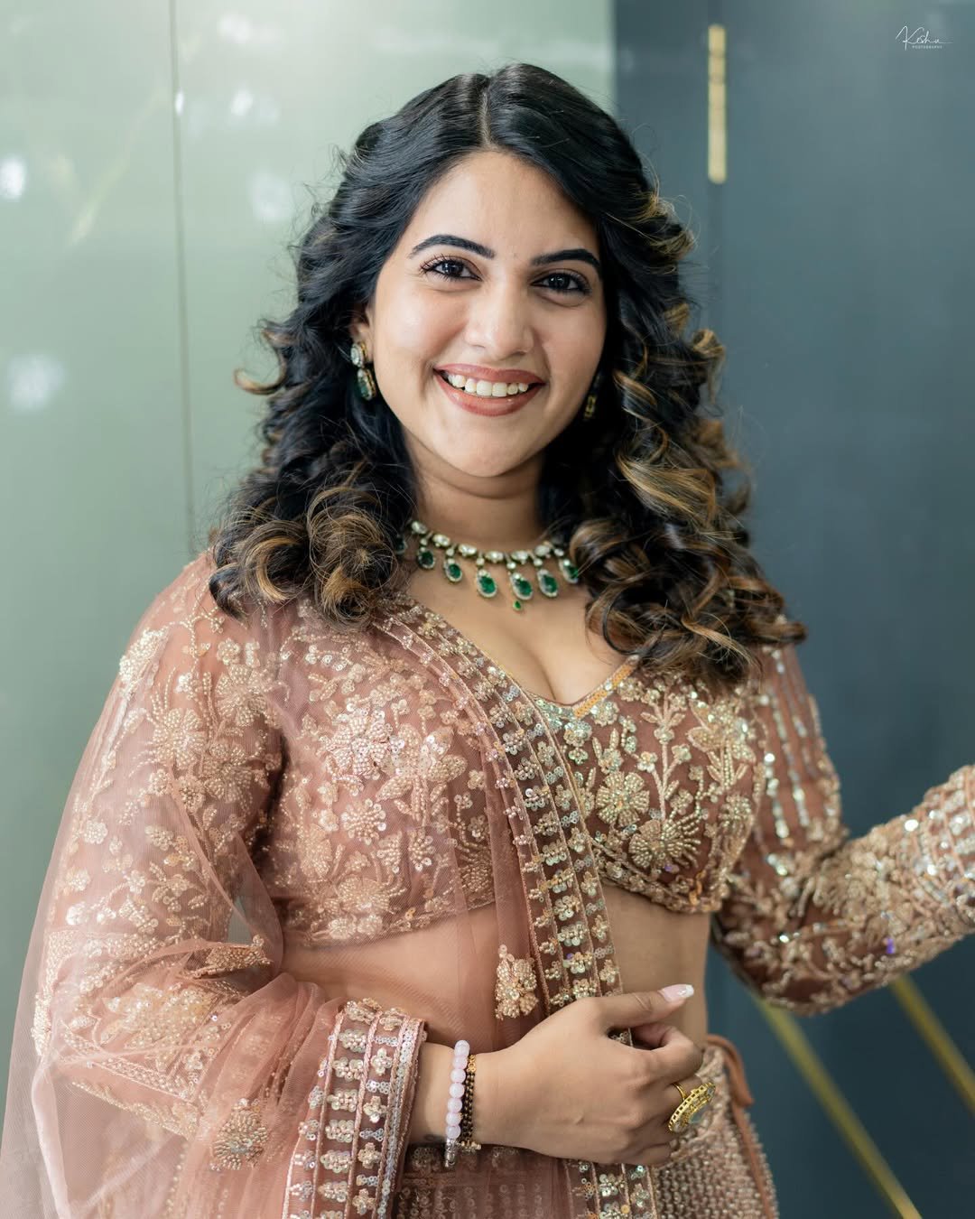 స్రవంతి చొక్కారపు ✨ టైమ్‌లెస్ ఎలిగాన్స్ - 4