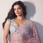 Bhagyashri Borse Shares Heartfelt Note With Mohanlal From Operation Ganga Sets